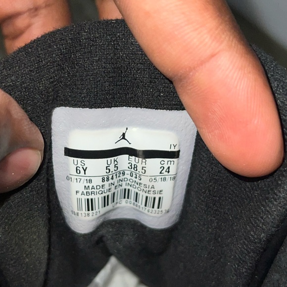 Jordan 13 Carmelo Anthony GS 6Y basketball shoes - Picture 4 of 5